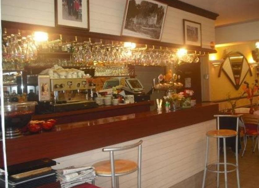 Bar Photo