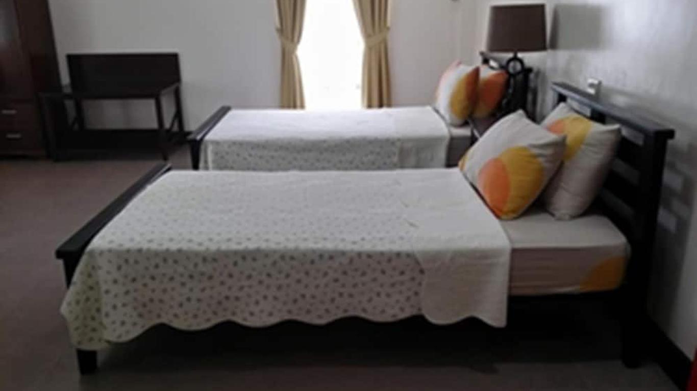 Palm Seaside Inn and Beach Resort