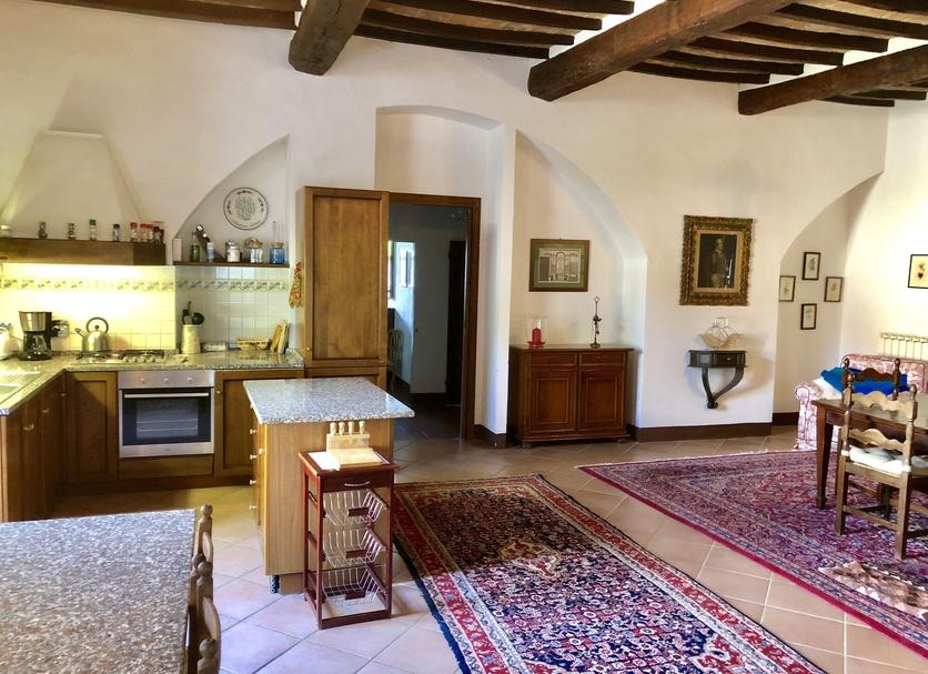 Kitchen Photo