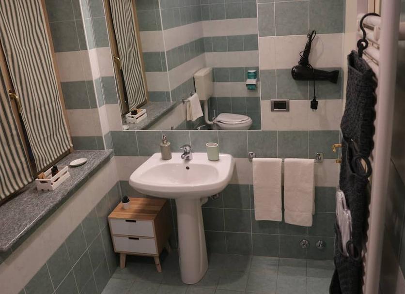 Bathroom Photo
