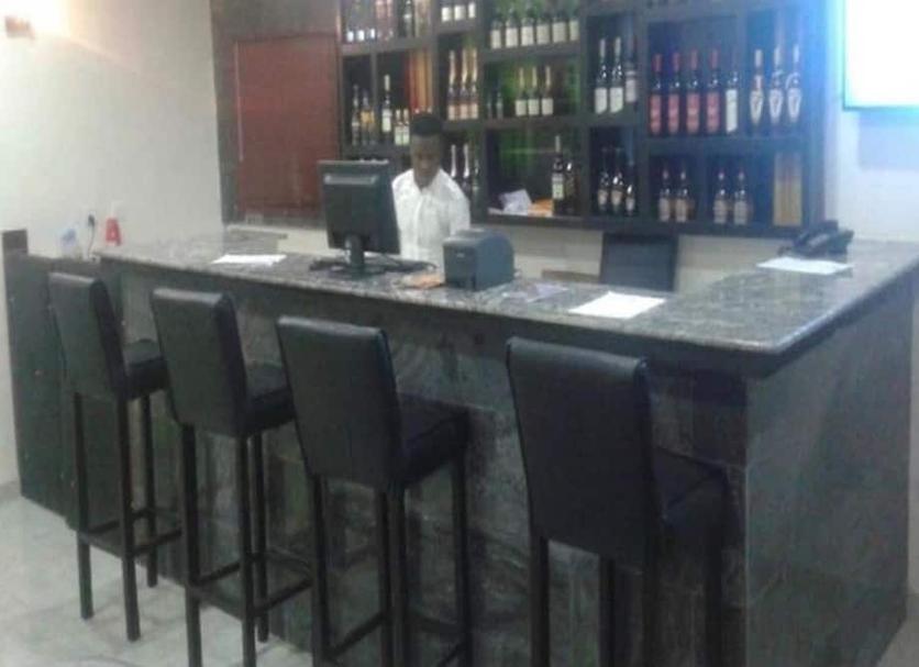 Bar Photo