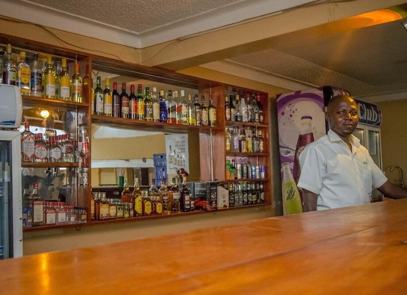 Bar Photo