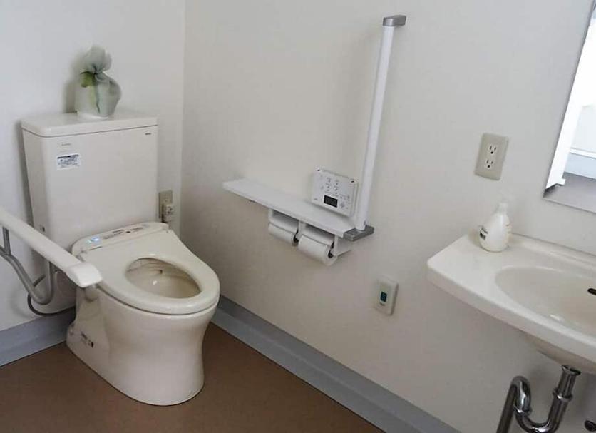 Bathroom Photo