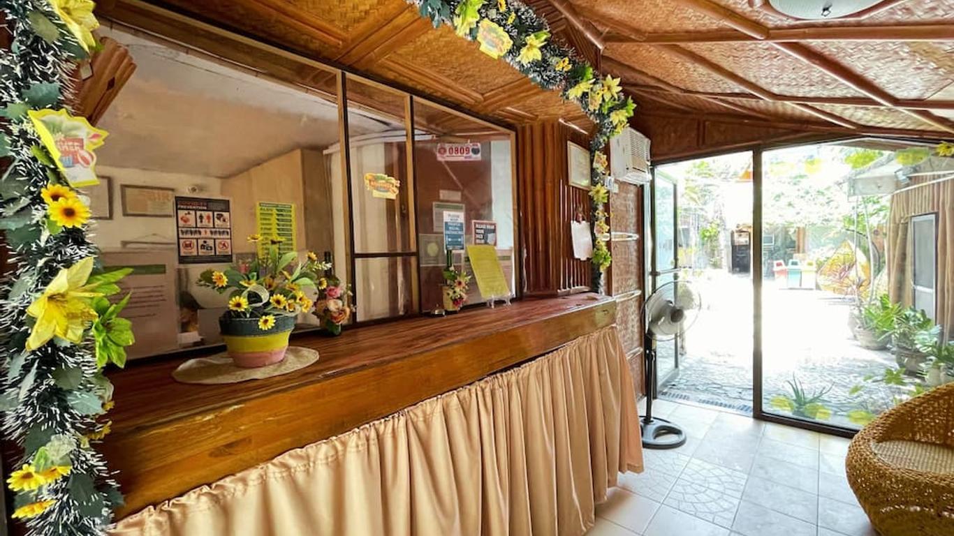 Simons Heritage Resort Puerto Galera