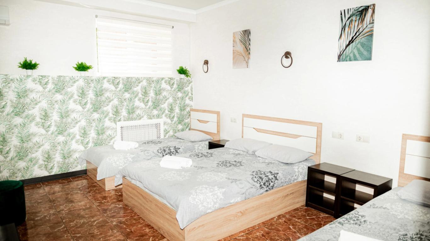 Siyanie Hotel