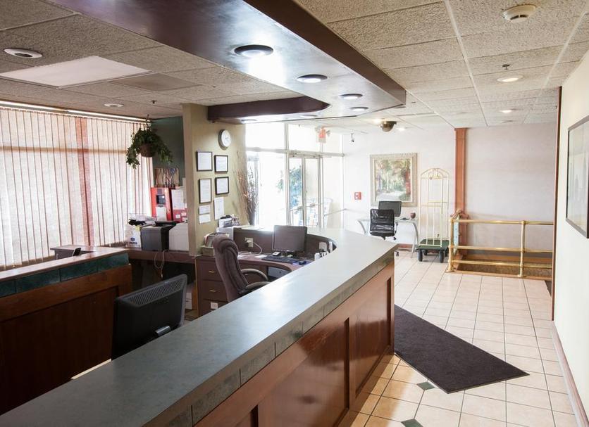 Front desk Photo