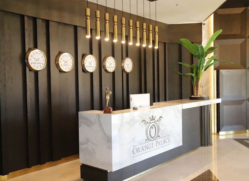 Front desk Photo