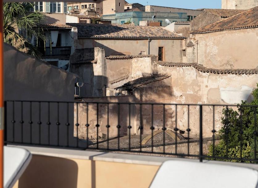 Balcony Photo
