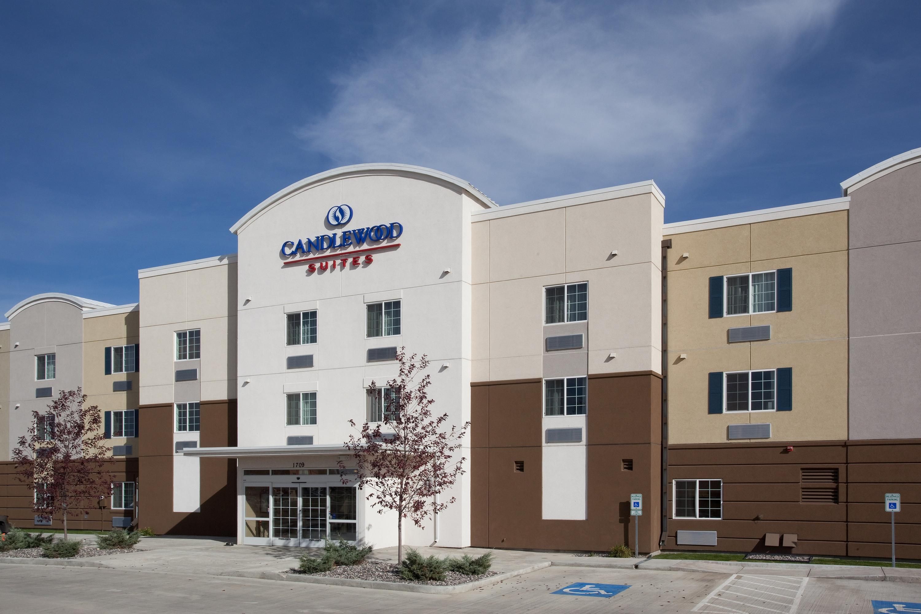 Candlewood Suites Sheridan from 90. Sheridan Hotel Deals & Reviews KAYAK