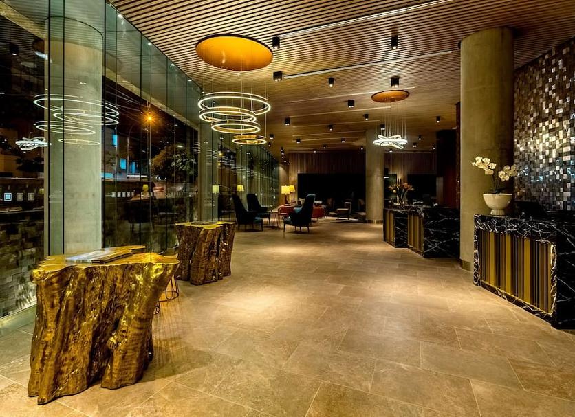 Lobby Photo