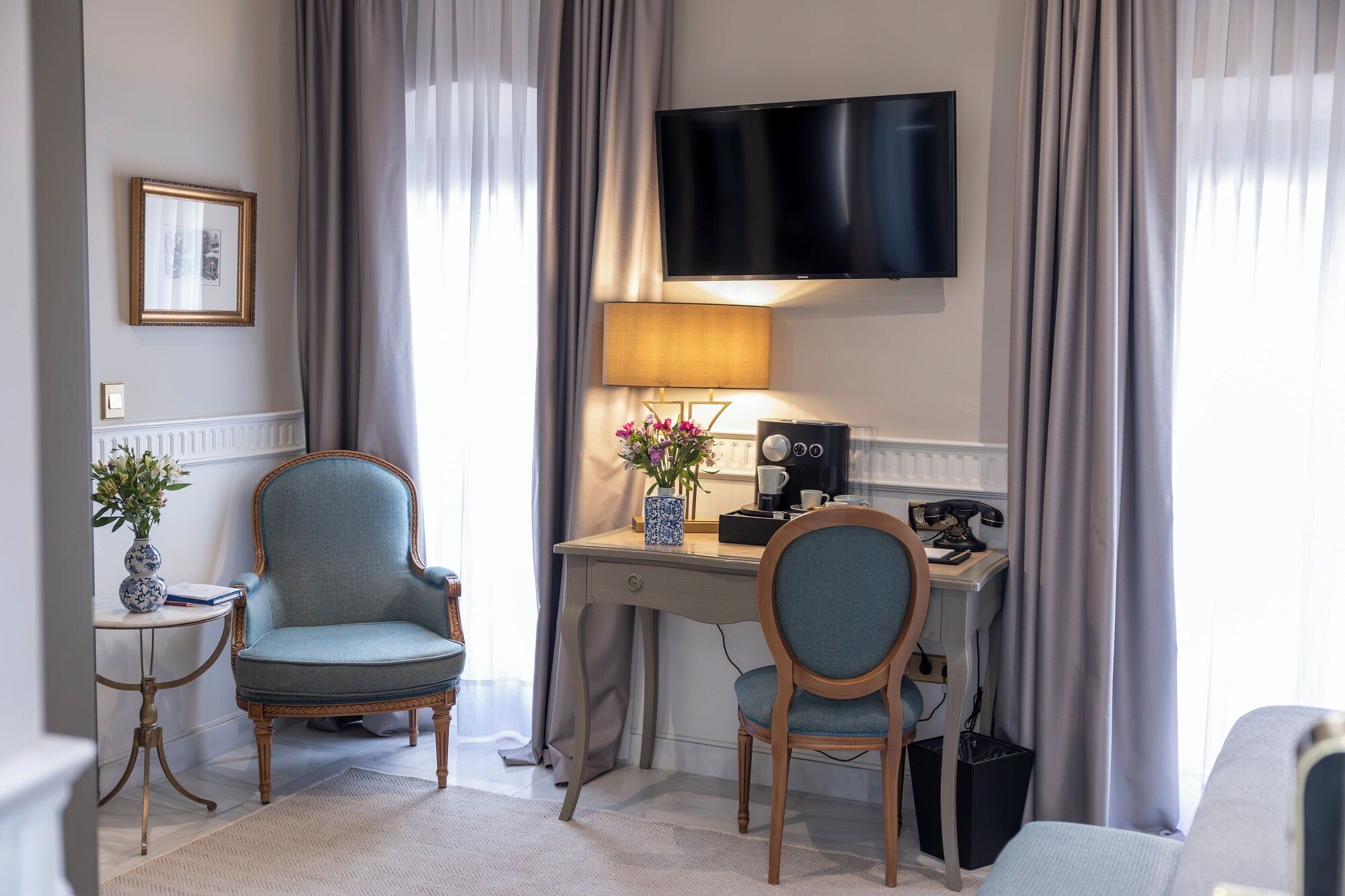Room amenity
