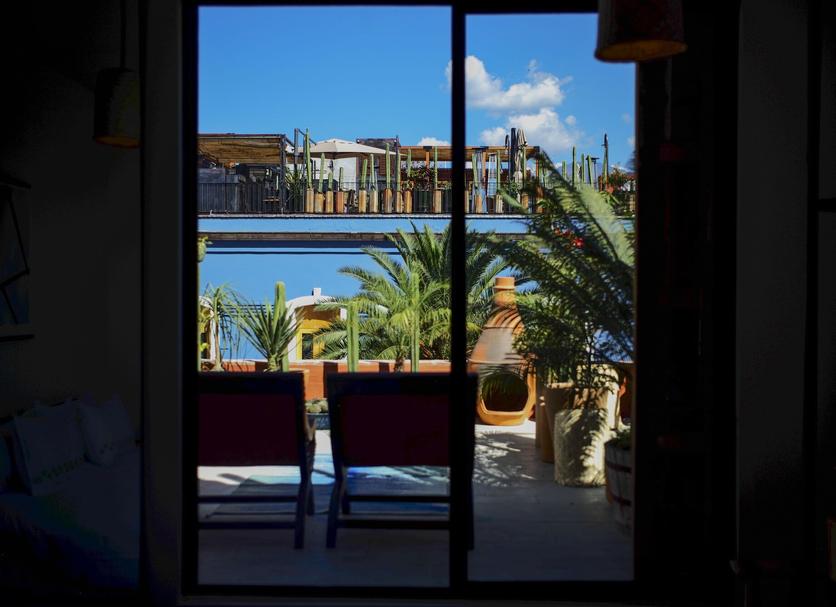 Balcony Photo