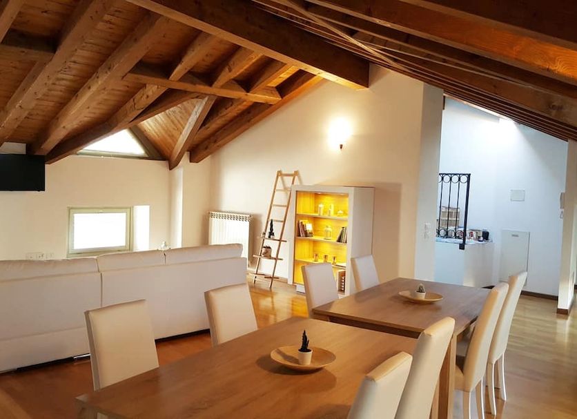 Dining room Photo