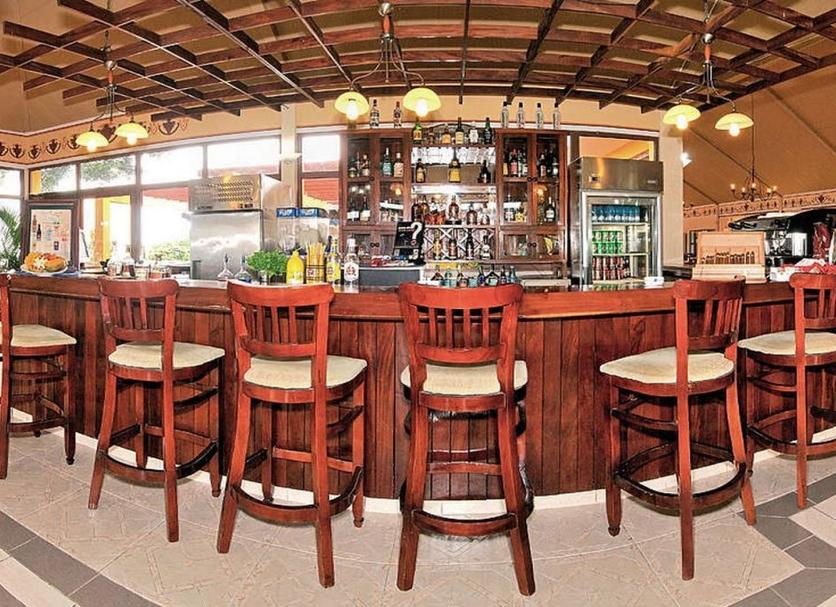 Bar Photo