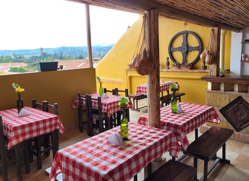 Restaurant Photo