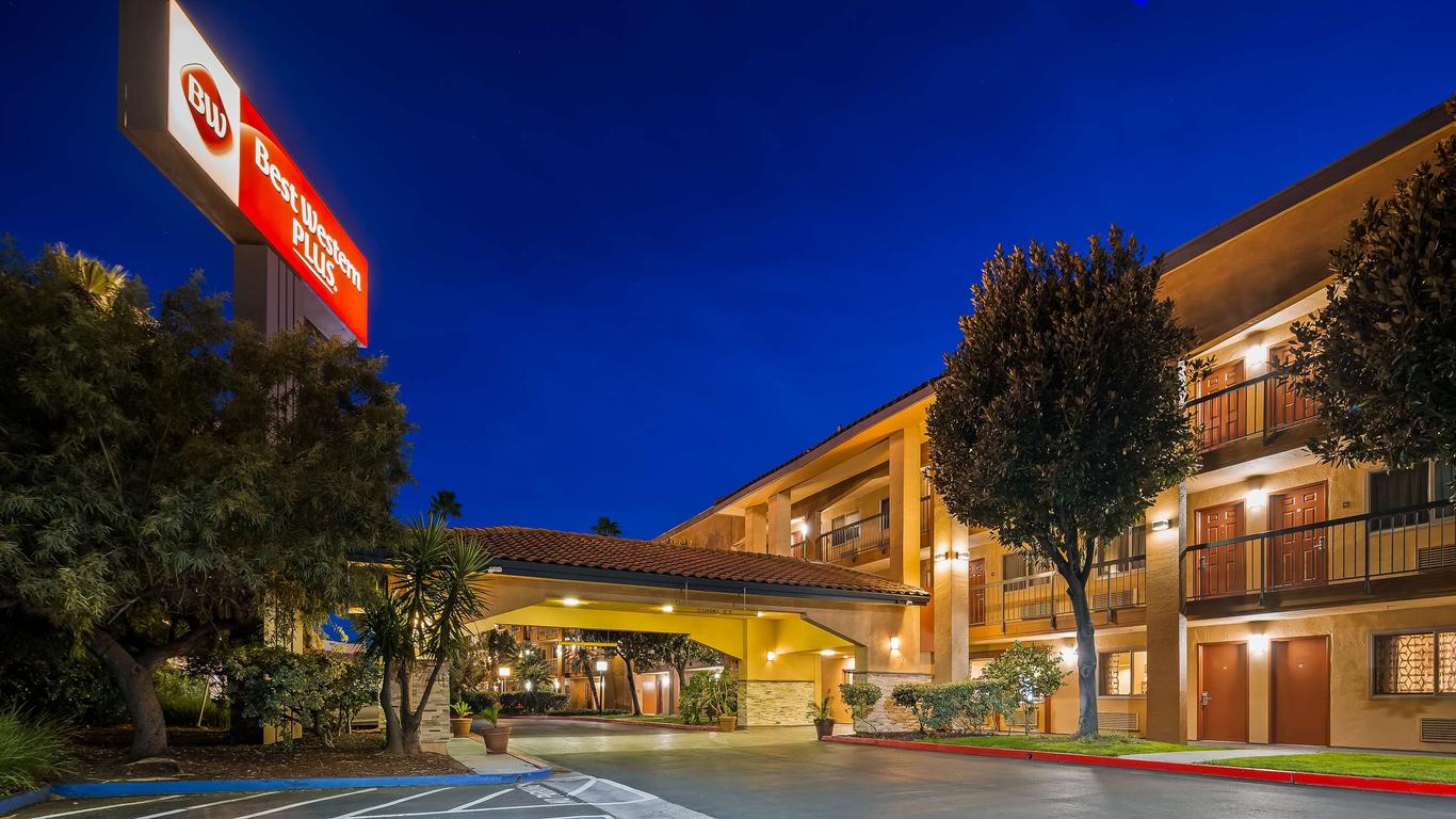 ac hotel pleasanton phone number