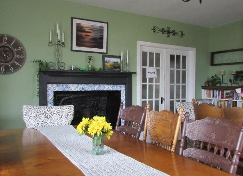 Dining room Photo