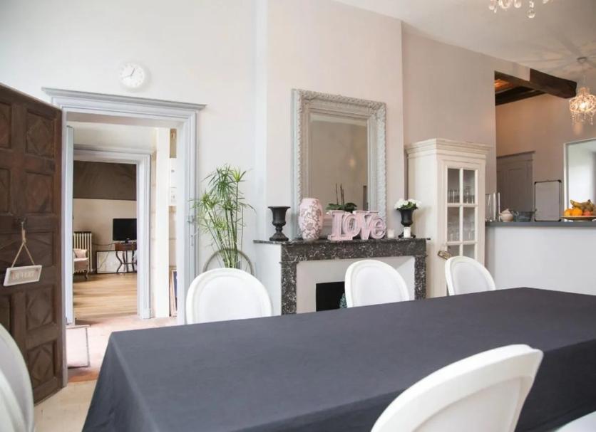 Dining room Photo