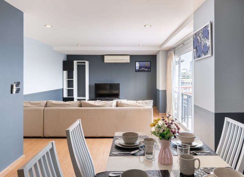 Dining room Photo