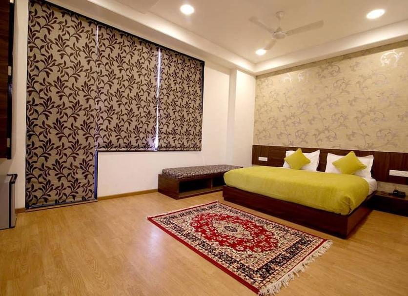 Bedroom Photo