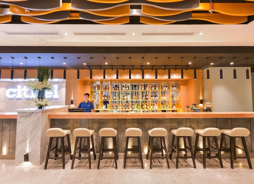 Bar Photo