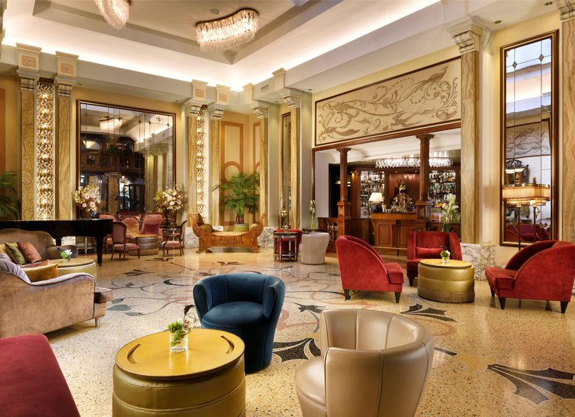 Lounge Photo