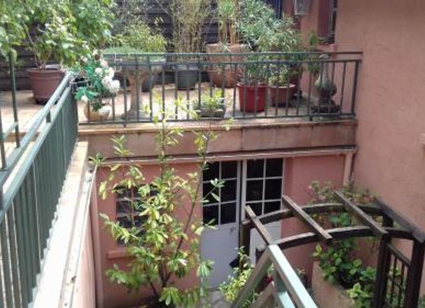 Balcony Photo