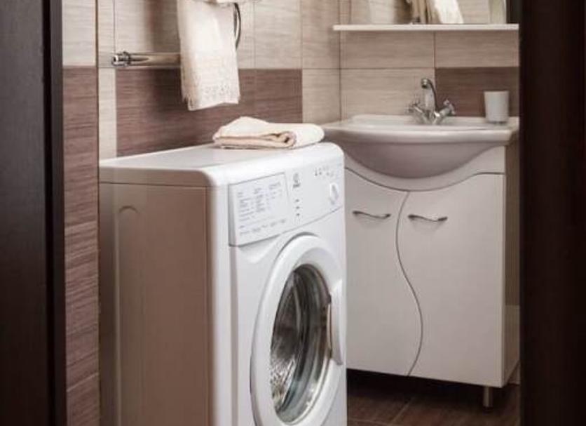Laundry facility Photo