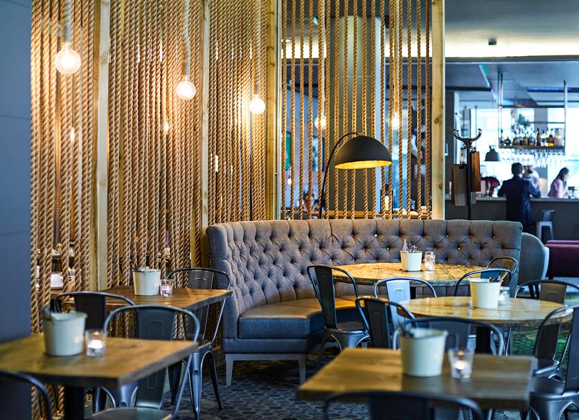 Restaurant Photo