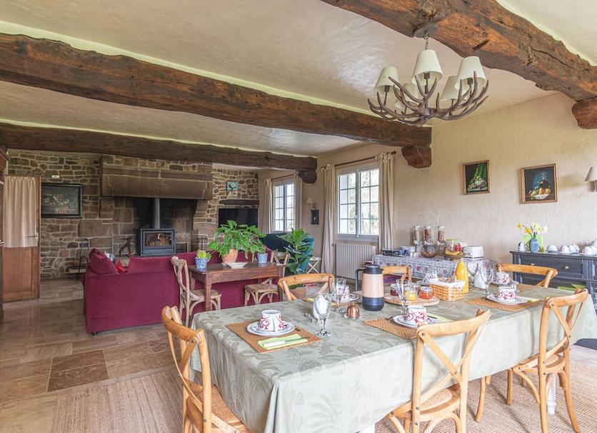 Dining room Photo