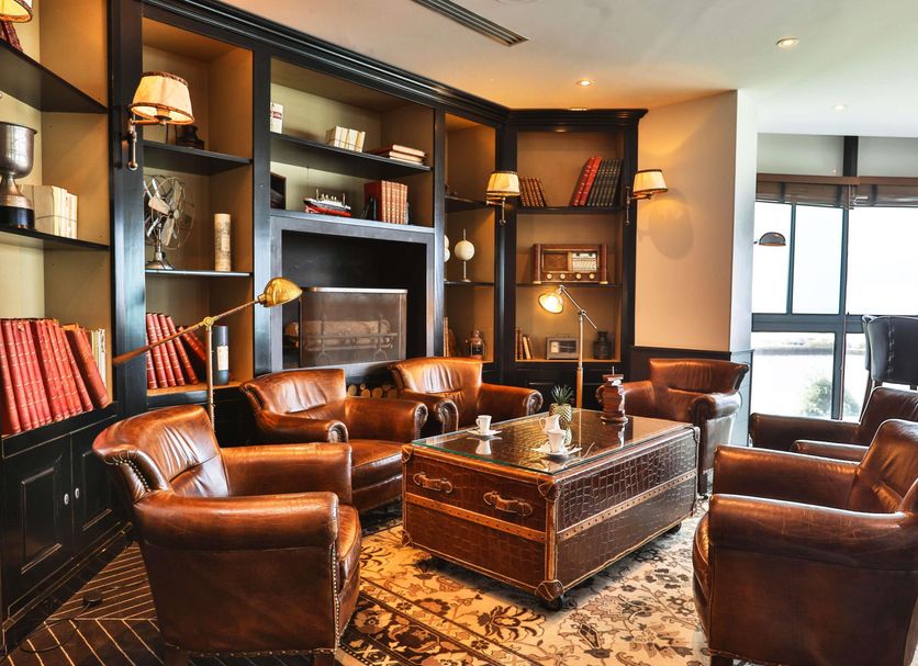 Lounge Photo