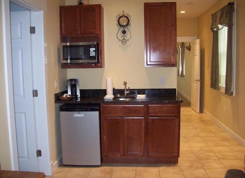 Kitchen Photo