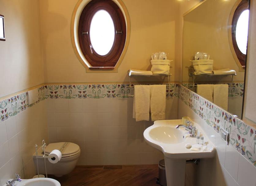 Bathroom Photo