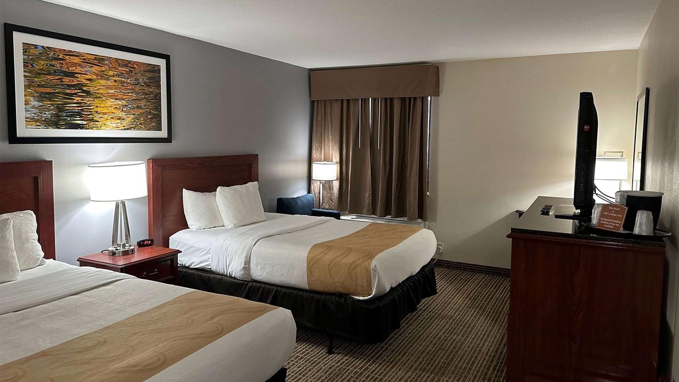 Baymont by Wyndham South Bend Near Notre Dame