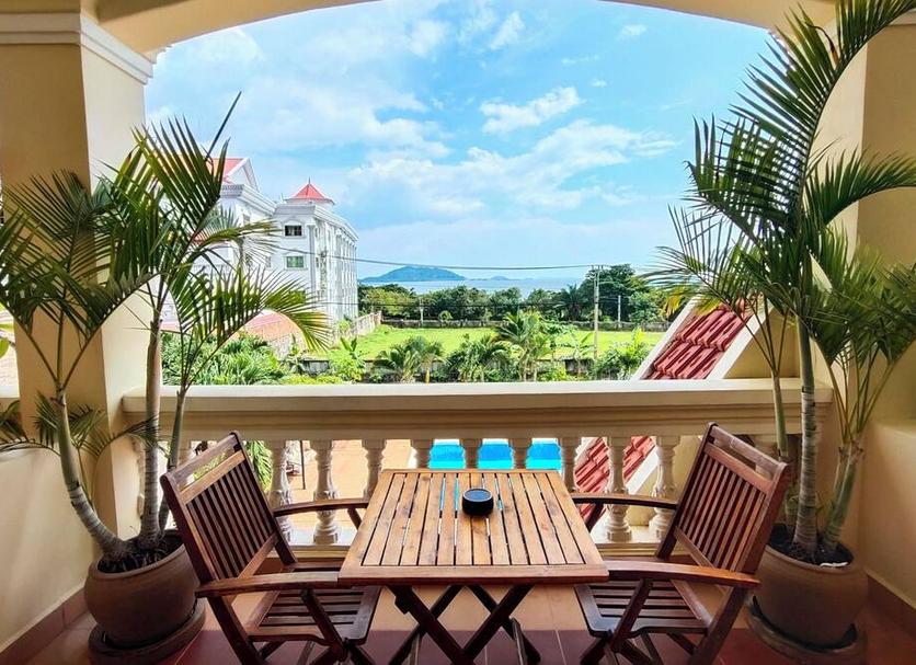 Balcony Photo