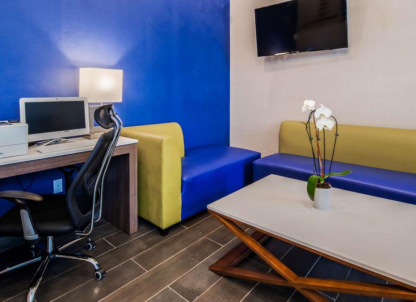 Business center Photo