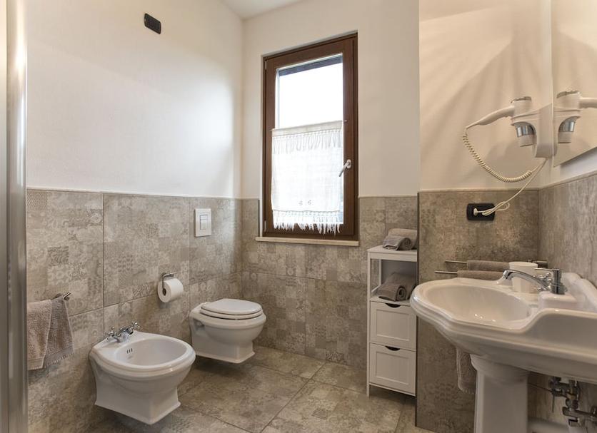 Bathroom Photo