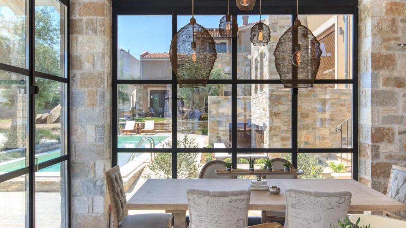 By the sea luxury suites