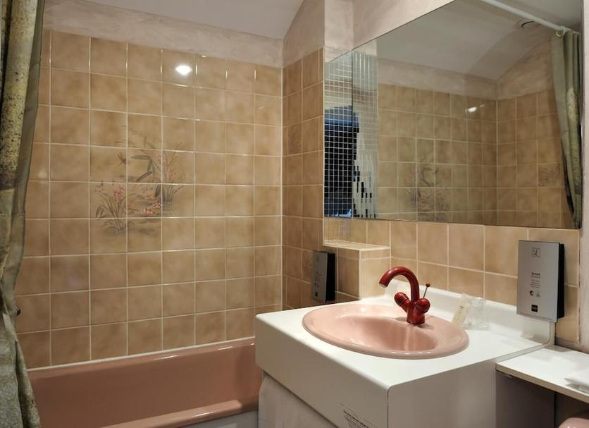 Bathroom Photo
