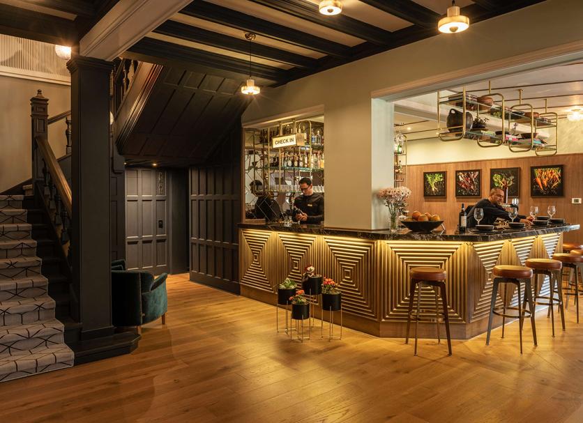 Bar Photo