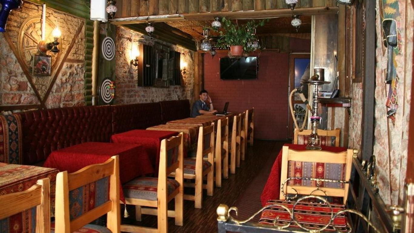 New Back Packers Hostel