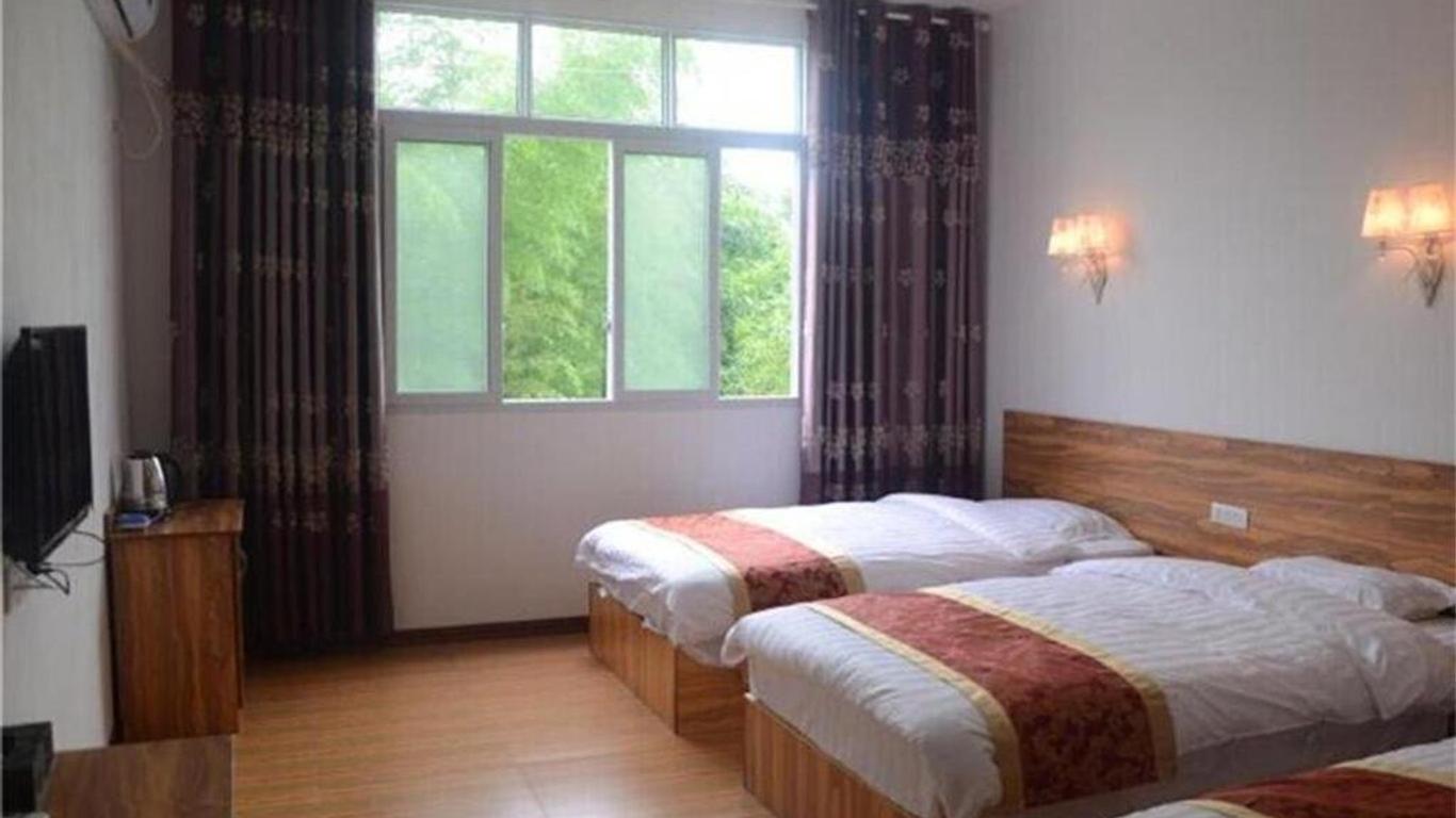 Mountain Bowang Natural Holiday Hotel