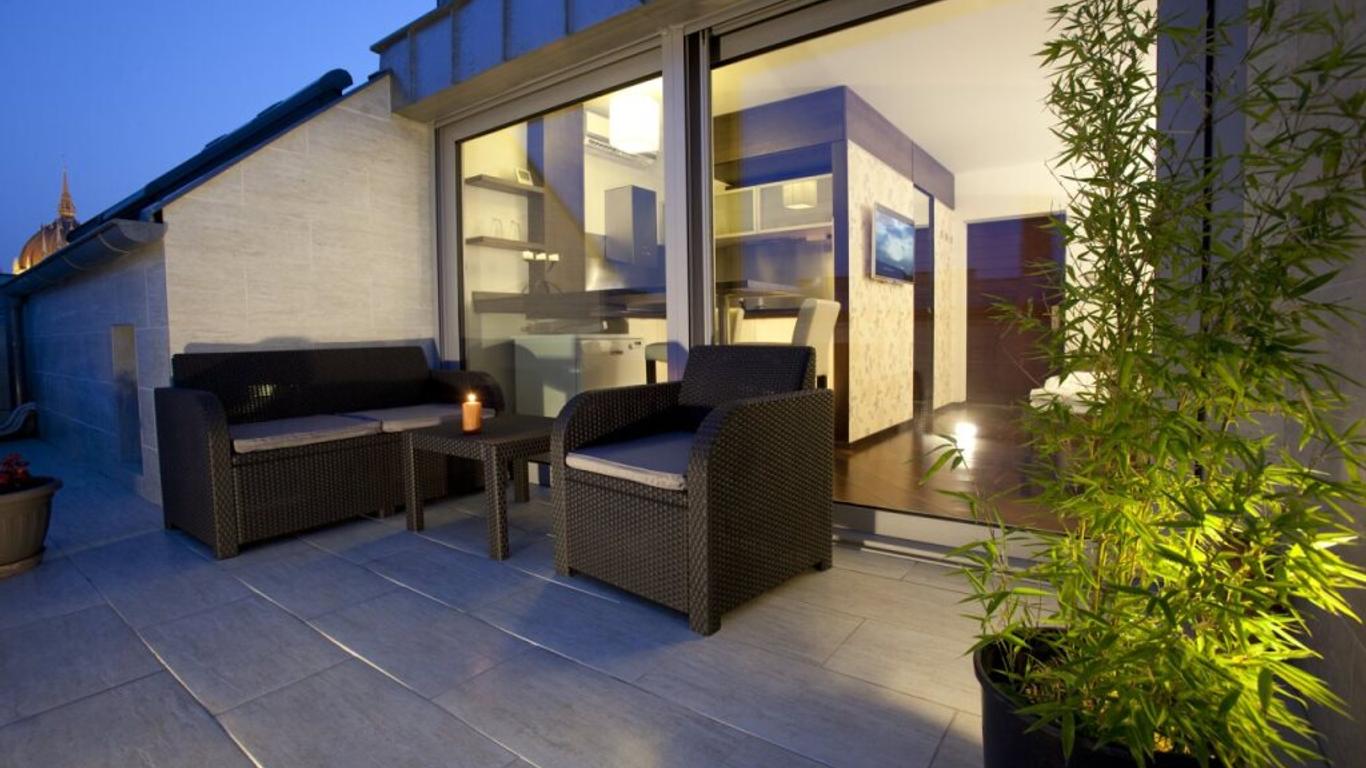 Parliament Penthouse Boutique B&b