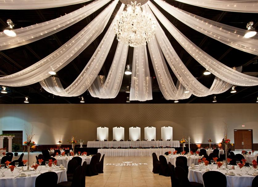 Banquet hall Photo