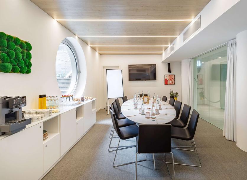 Conference room Photo