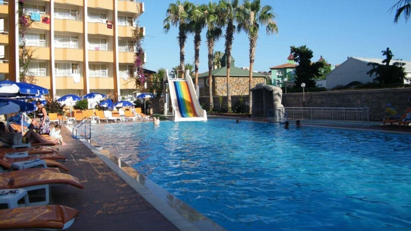 Club Tess Hotel