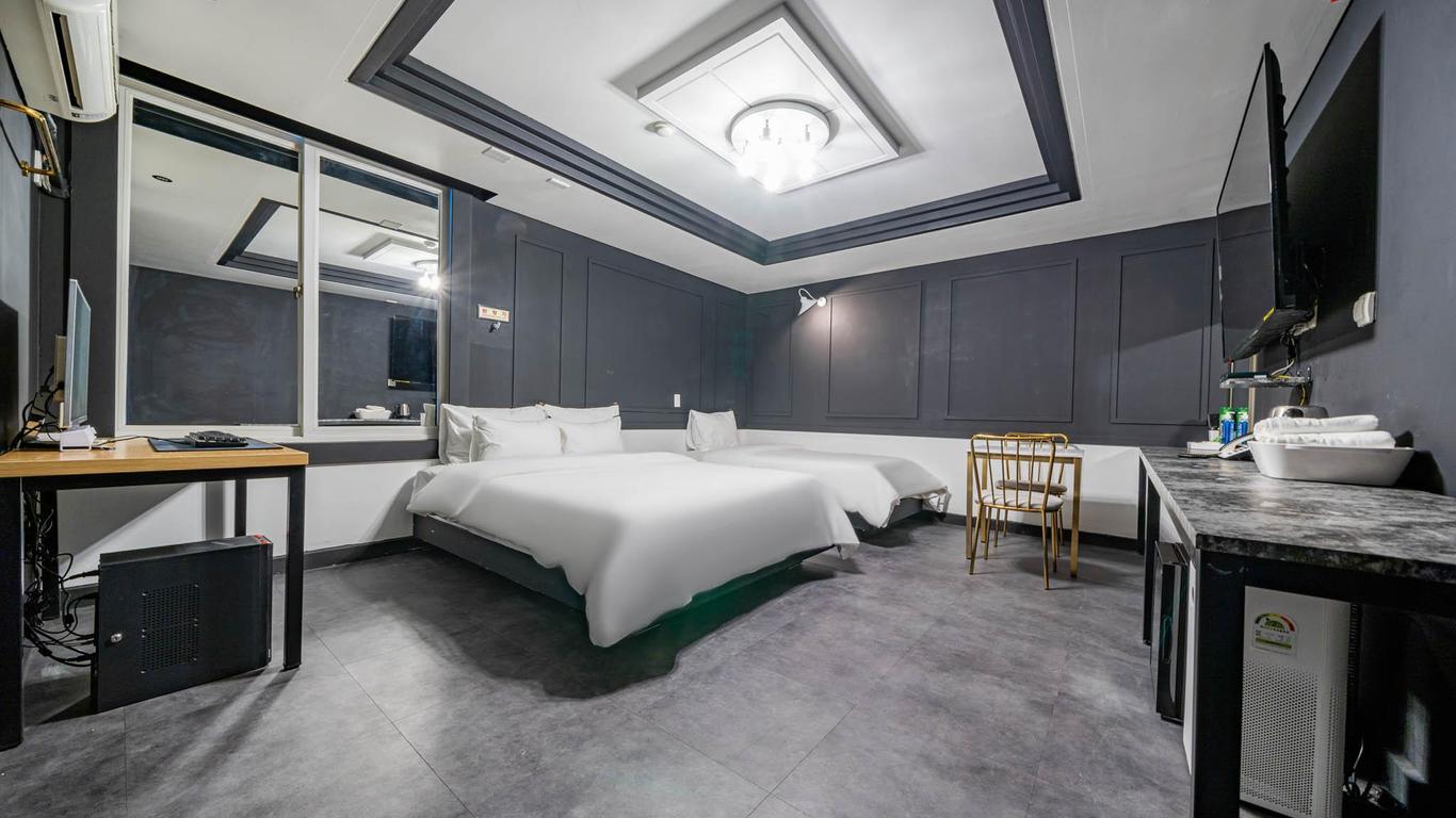 Iksan Twins Hotel