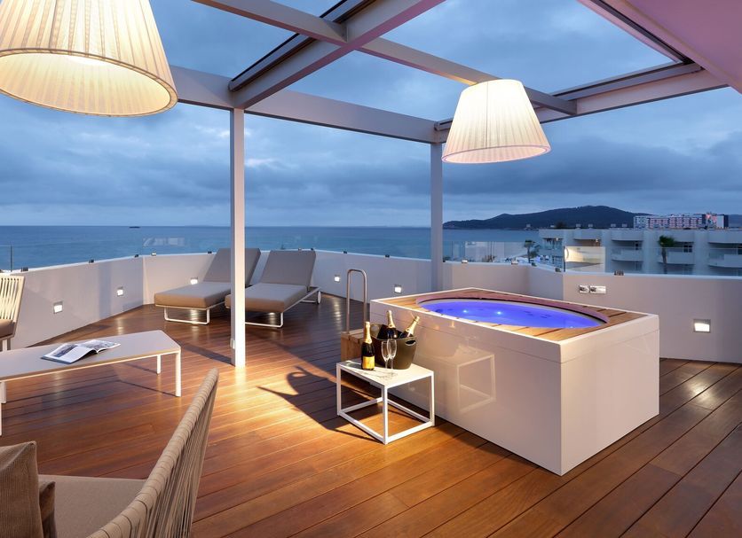 Balcony Photo