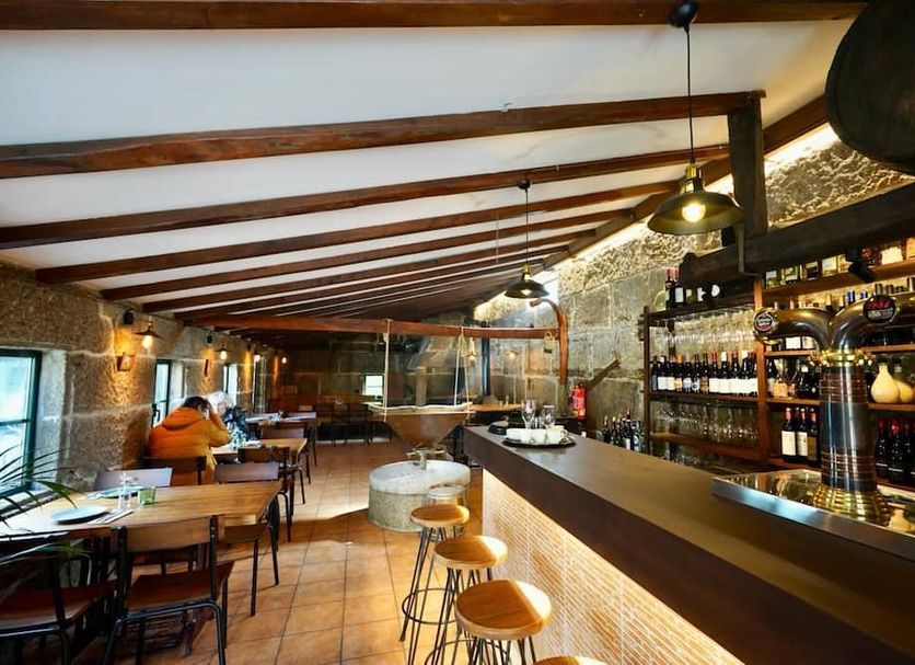 Bar Photo