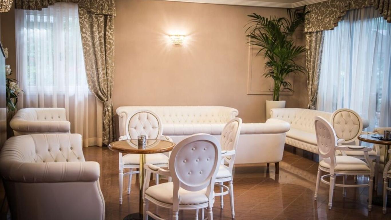 Hotel Donatella Pinarella